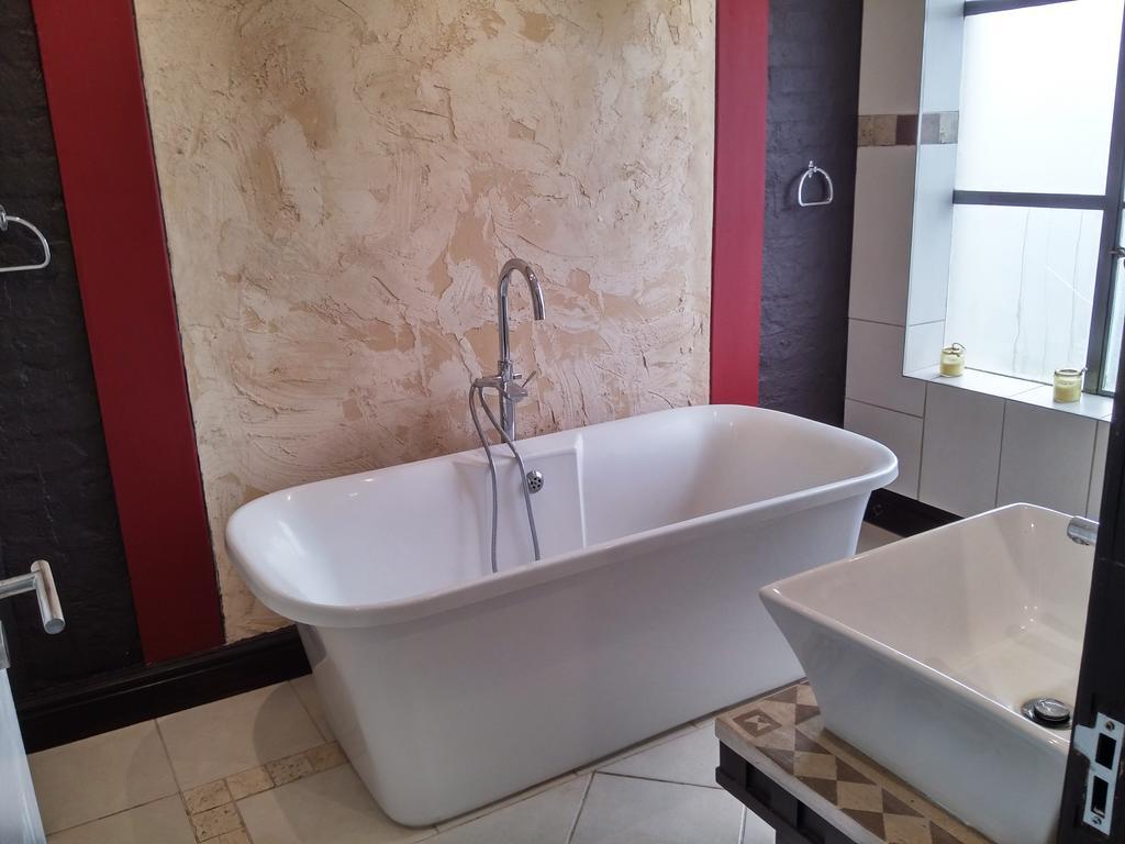 African Adventures Accommodation Durbanville Εξωτερικό φωτογραφία
