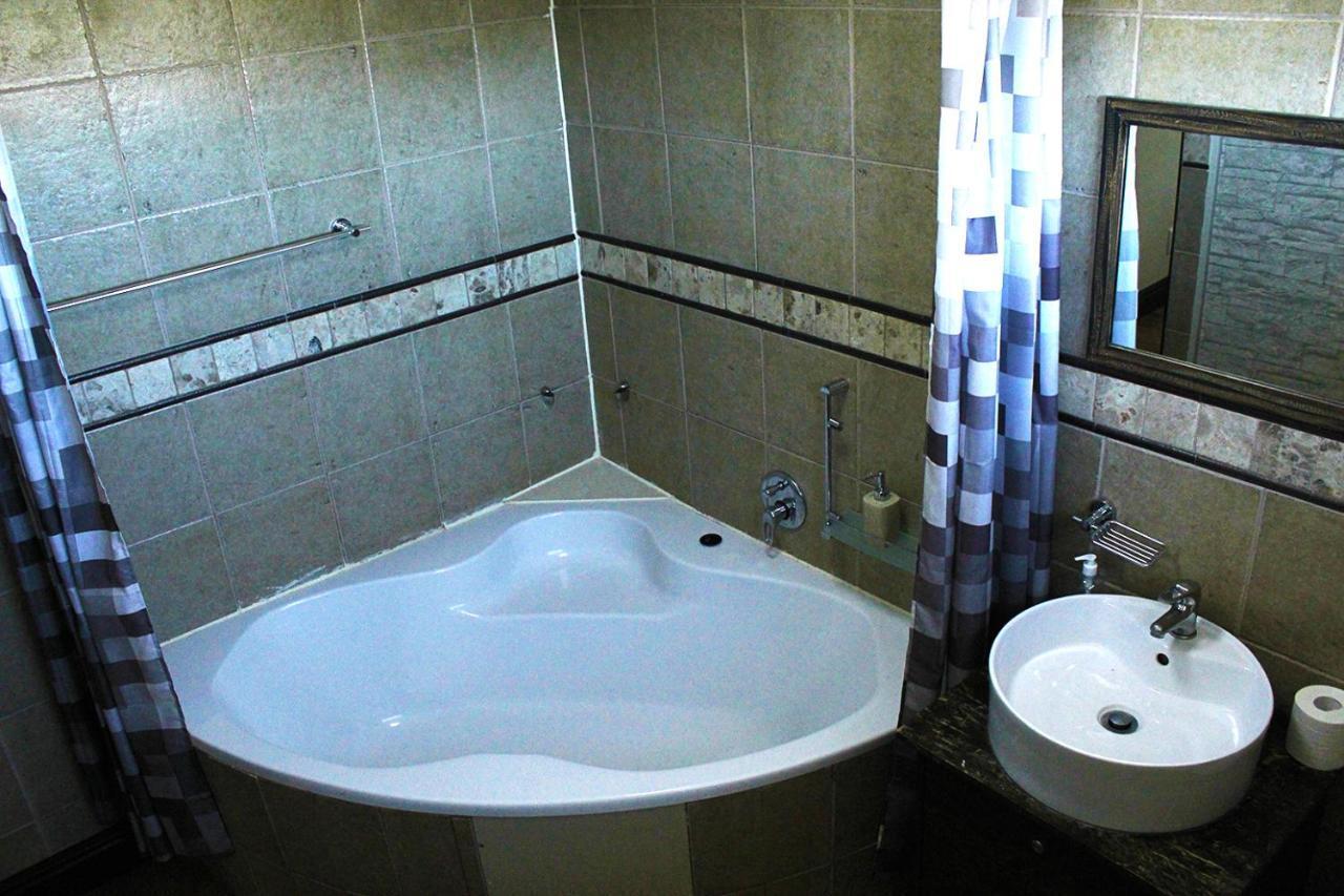 African Adventures Accommodation Durbanville Εξωτερικό φωτογραφία