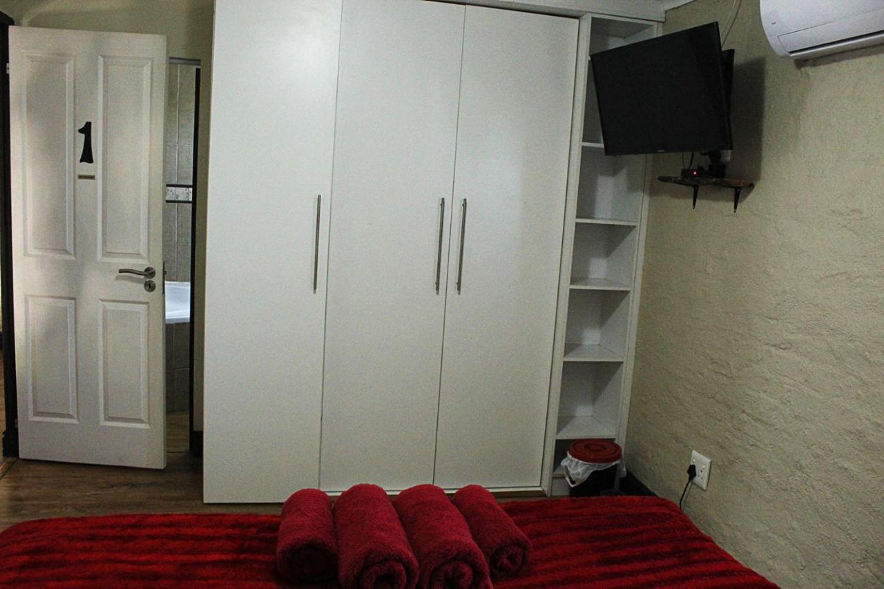 African Adventures Accommodation Durbanville Εξωτερικό φωτογραφία